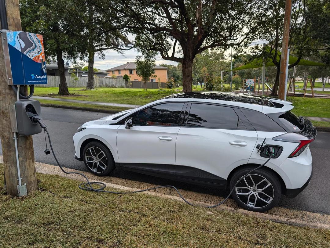 MG4 77 charging at Australian First EV Charger Connected to Community Battery