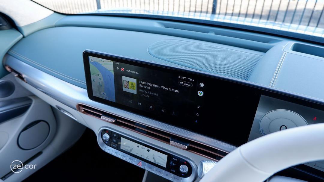 Genesis GV60 AWD HVAC and infotainment screens