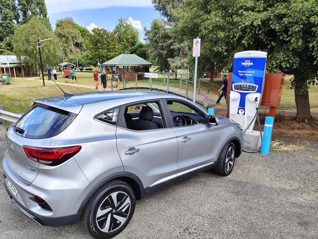 MG ZS EV Excite charging at NRMA Jugiong