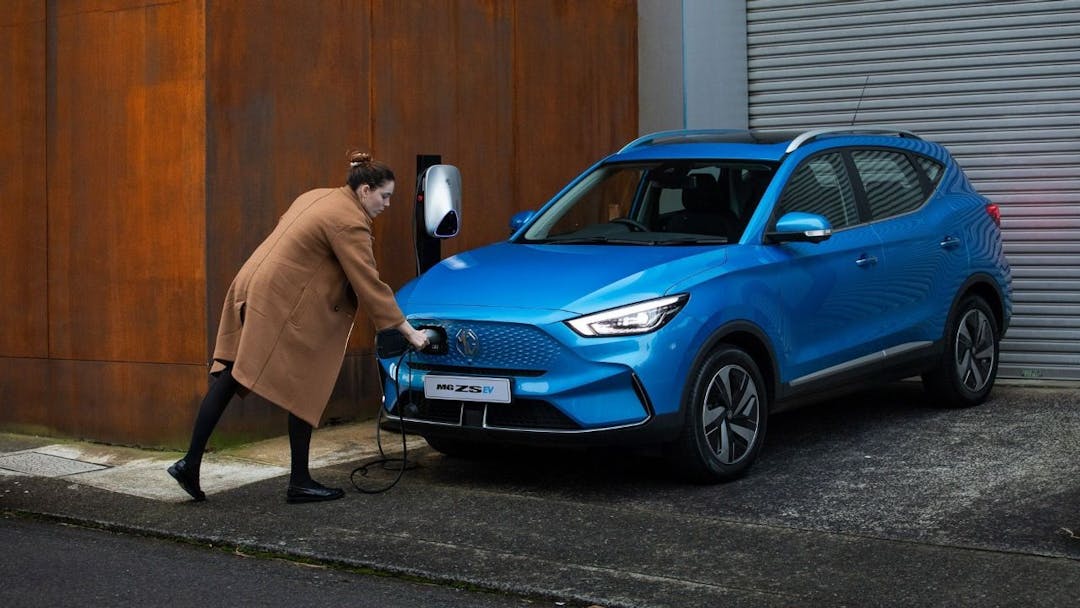 MG ZS EV in blue