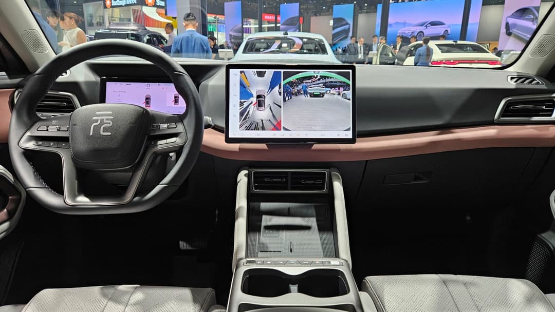 BYD Atto 2 infotainment