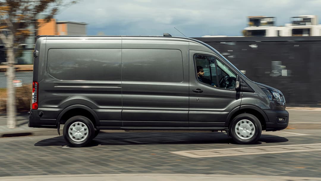 Ford e-Transit Mid Roof