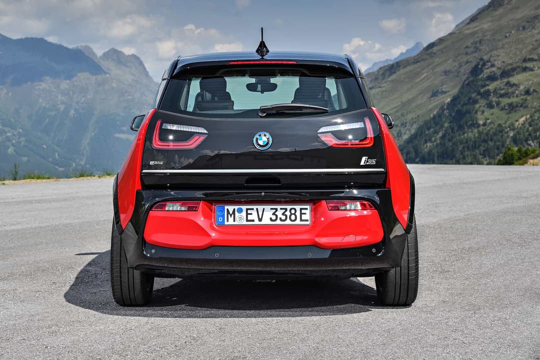 BMW i3s
