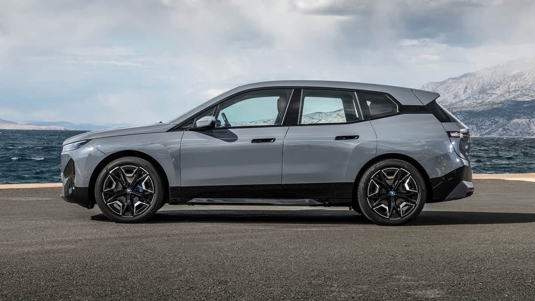 BMW iX xDrive50