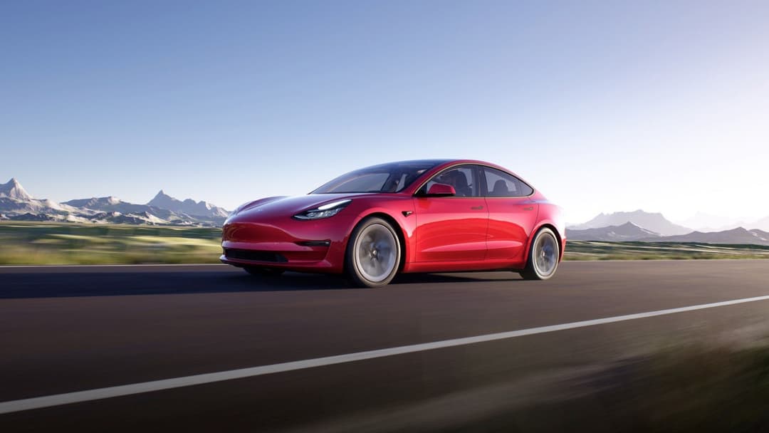 Tesla Model 3 Rear-Wheel Drive