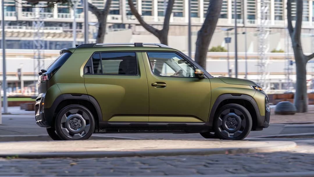 Hyundai INSTER Cross