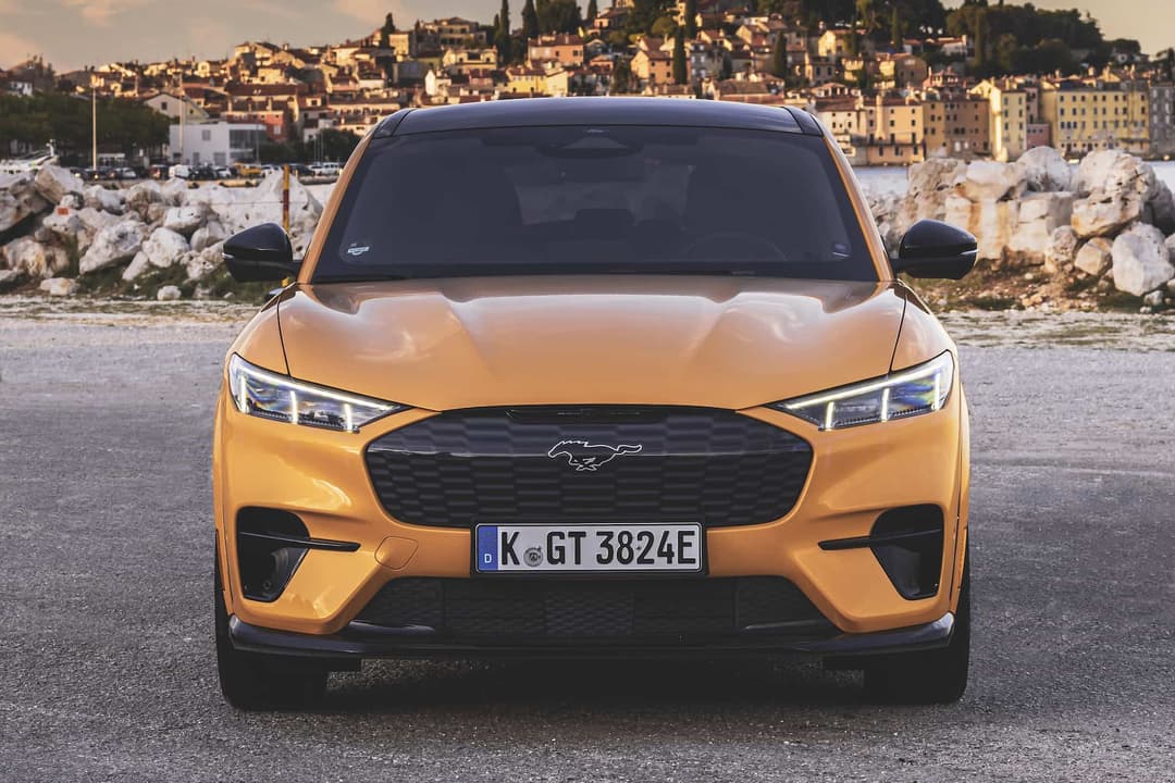 Ford Mustang Mach-E AWD GT