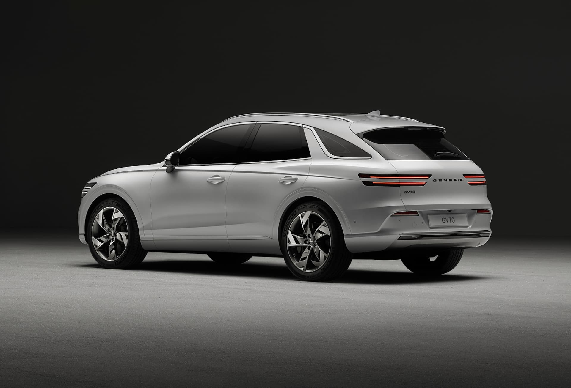 Genesis Electrified GV70 Performance AWD