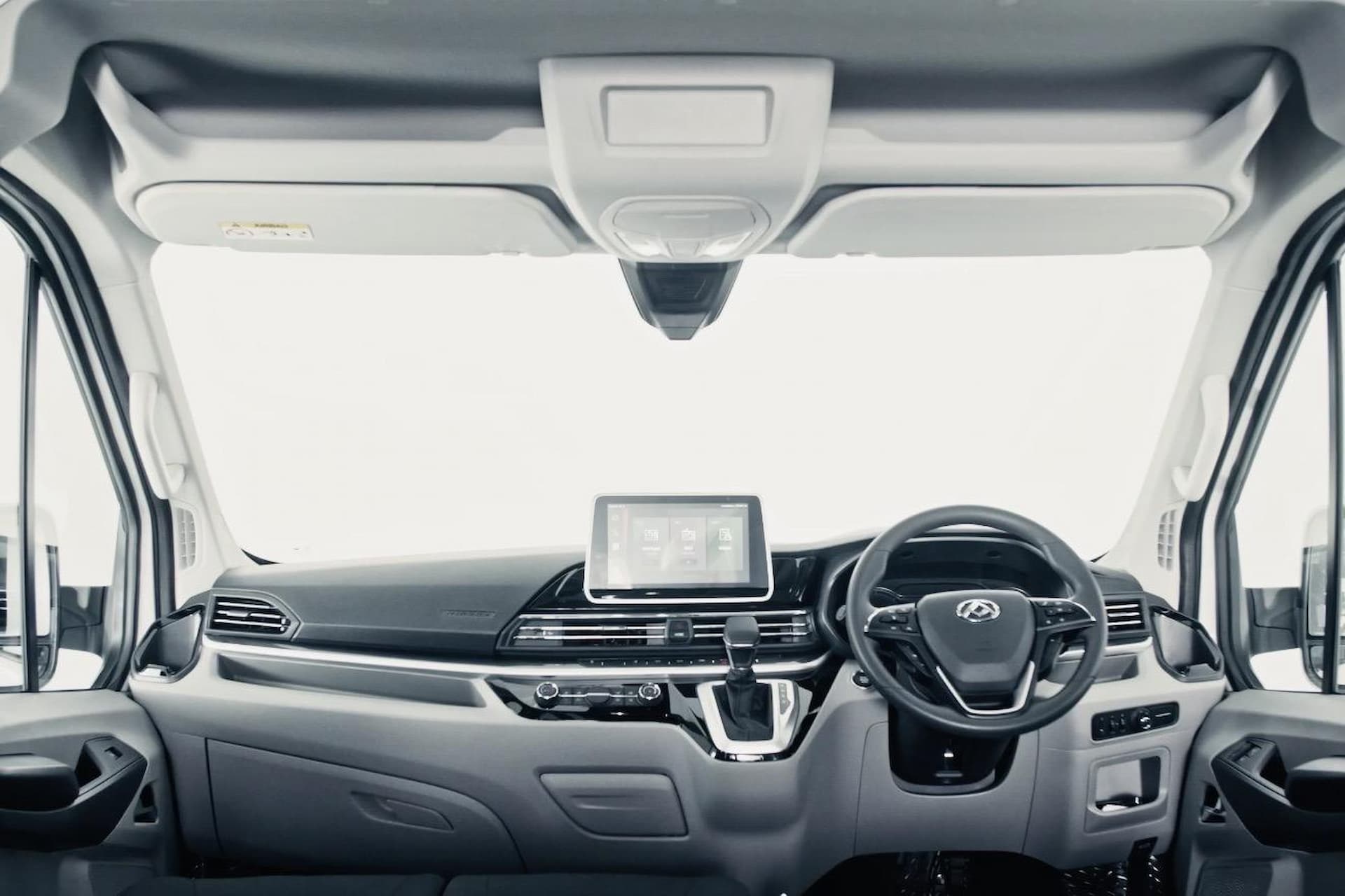 LDV eDeliver 9 Mid Roof