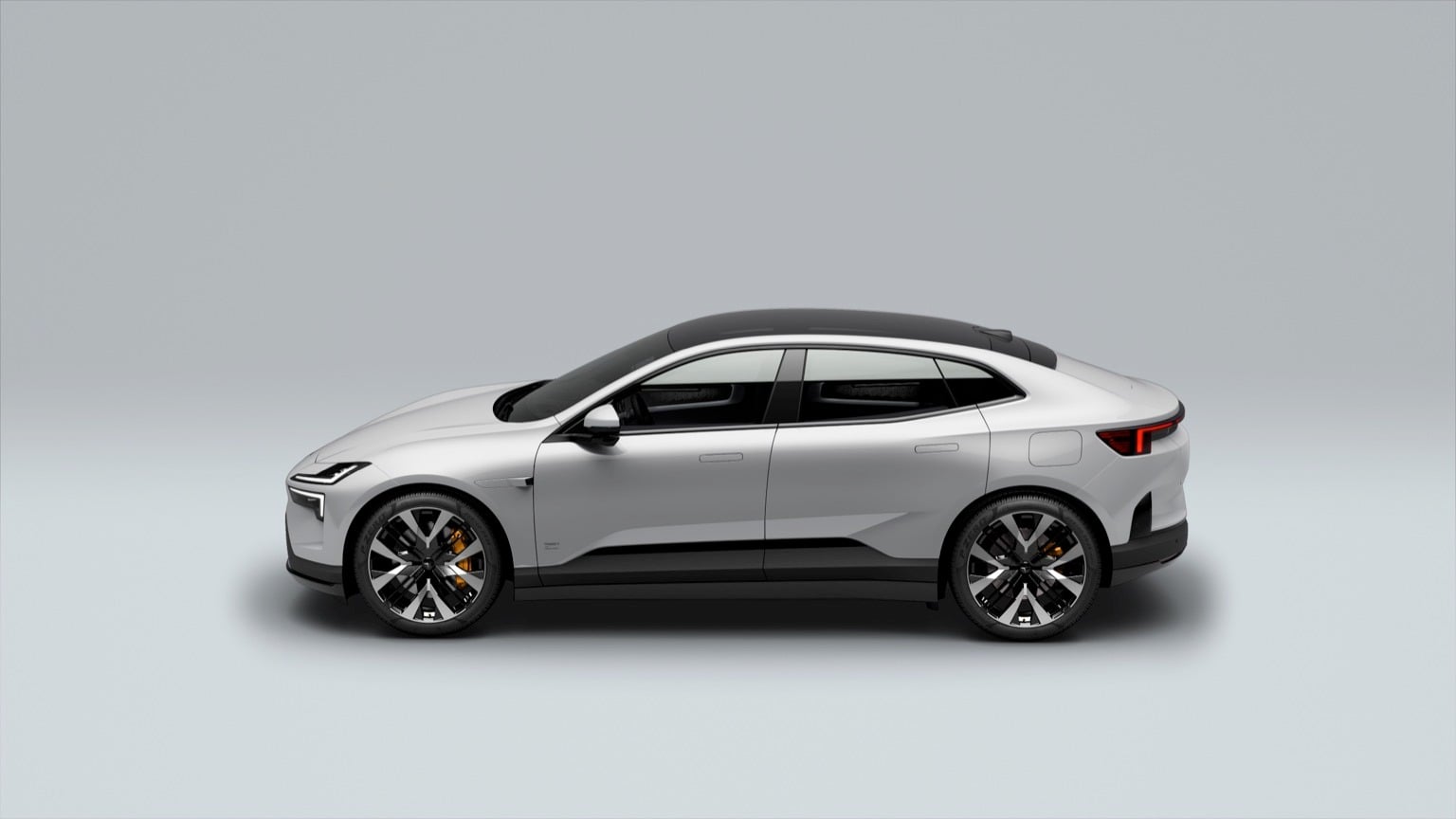 Polestar 4 Long Range Dual Motor