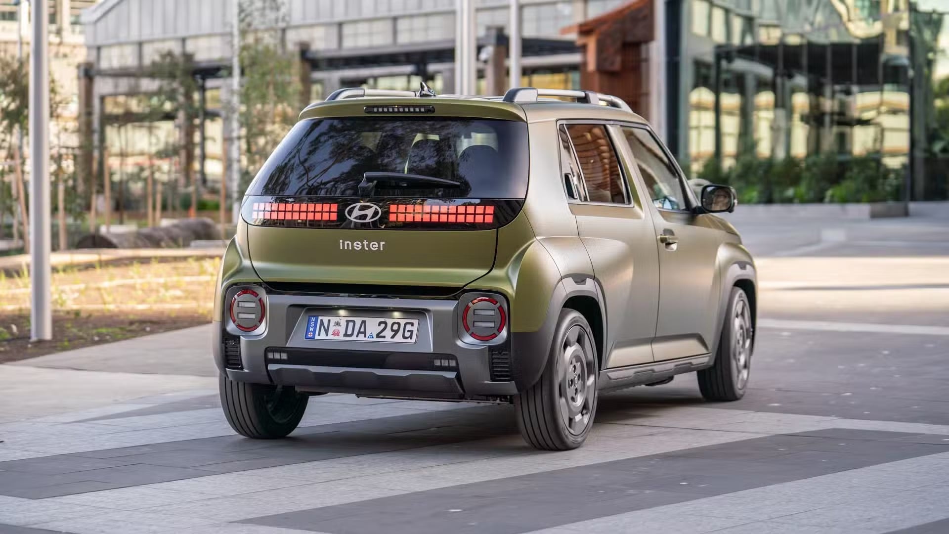 Hyundai INSTER Cross