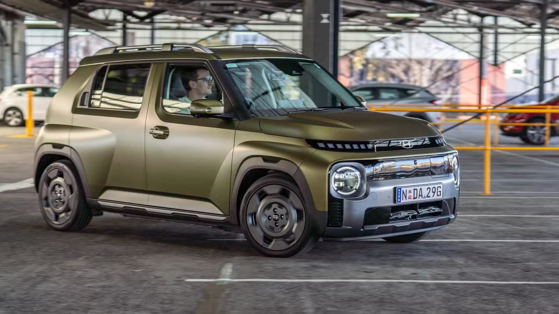 Hyundai INSTER Cross