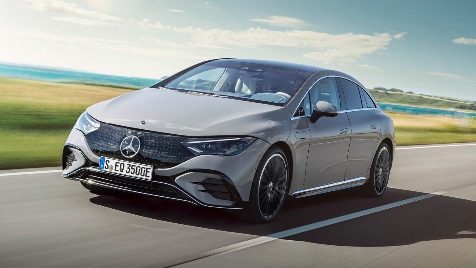 Mercedes-Benz EQE EQE300