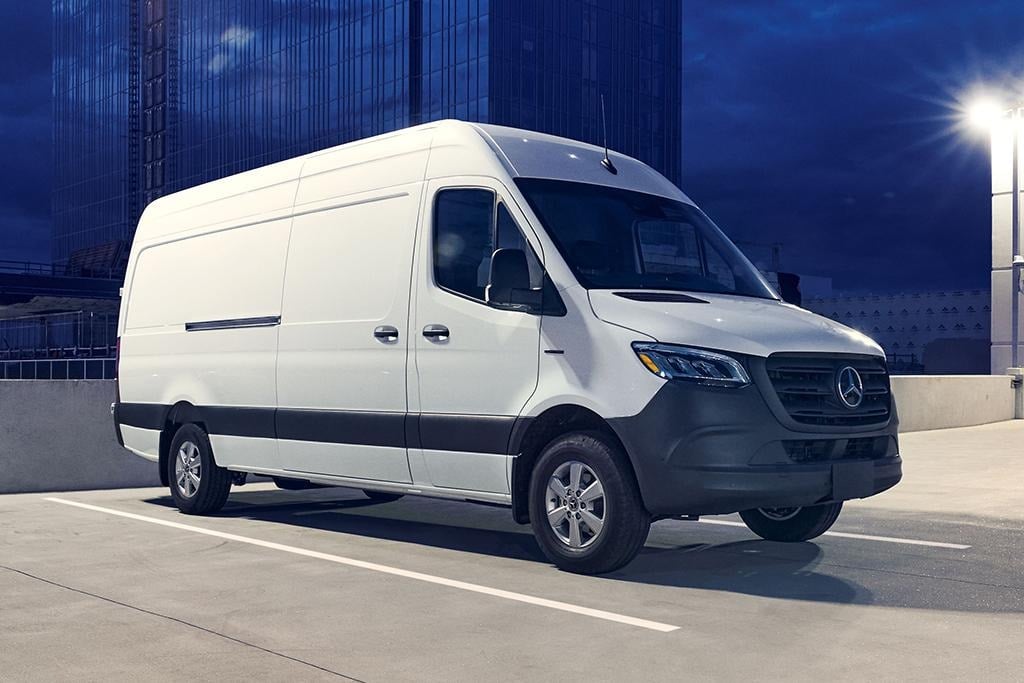 Mercedes-Benz eSprinter 420 MWB