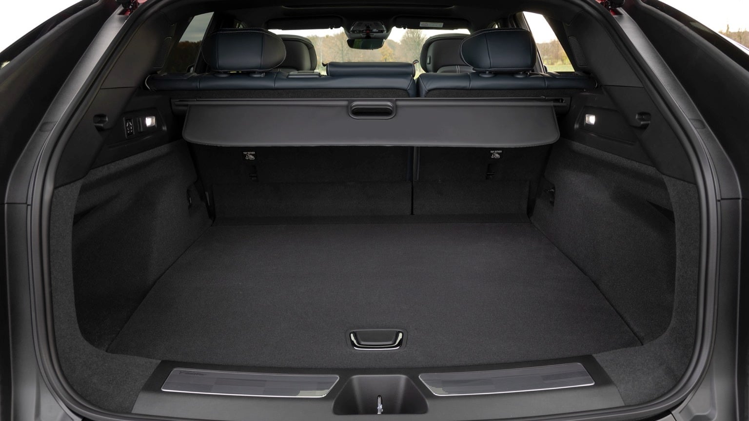 Cadillac LYRIQ LUXURY