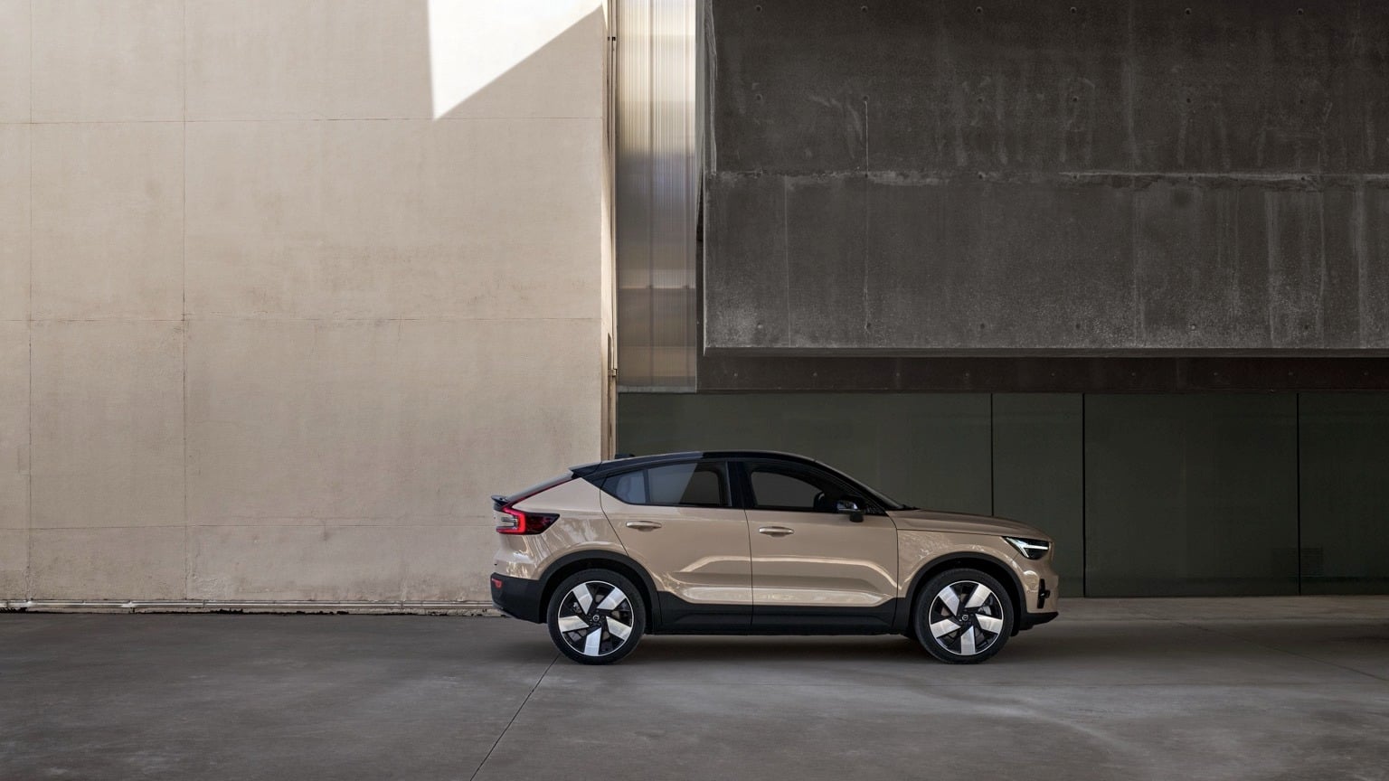 Volvo EC40 Ultra Single Motor Extended Range