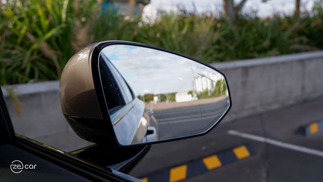 Polestar 2 frameless wing mirror and seat headrest