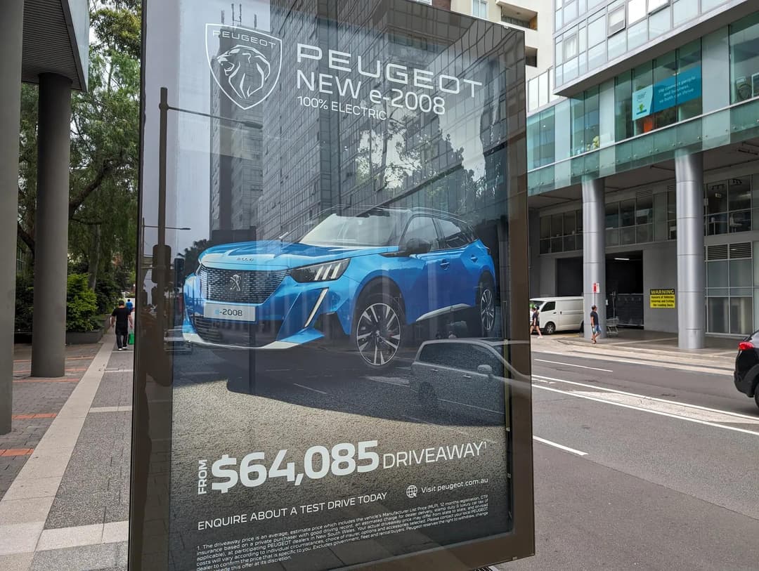 Peugeot e-2008 advertising in early 2024 Peugeot e-2008 advertising in early 2024
