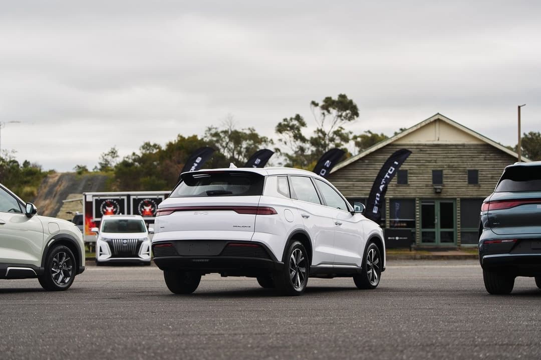 BYD SEALION 5 parked in urban Australian setting BYD SEALION 5 parked in urban Australian setting