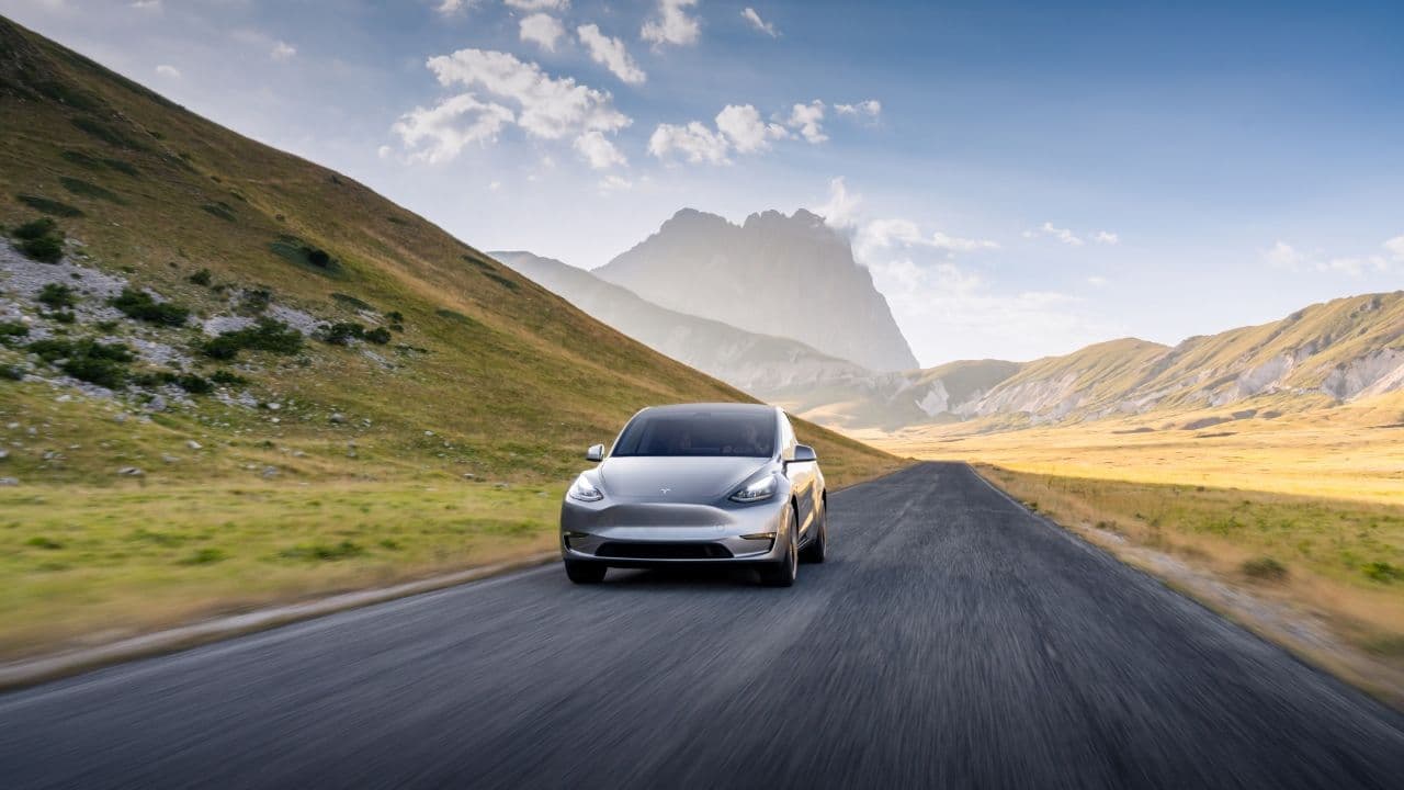 Tesla Model Y Tesla Model Y