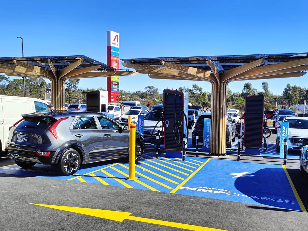 Niro EV charging at Ampol Pheasants Nest South Niro EV charging at Ampol Pheasants Nest South