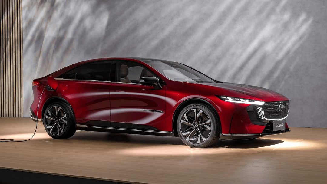 Mazda 6e in red Mazda 6e in red