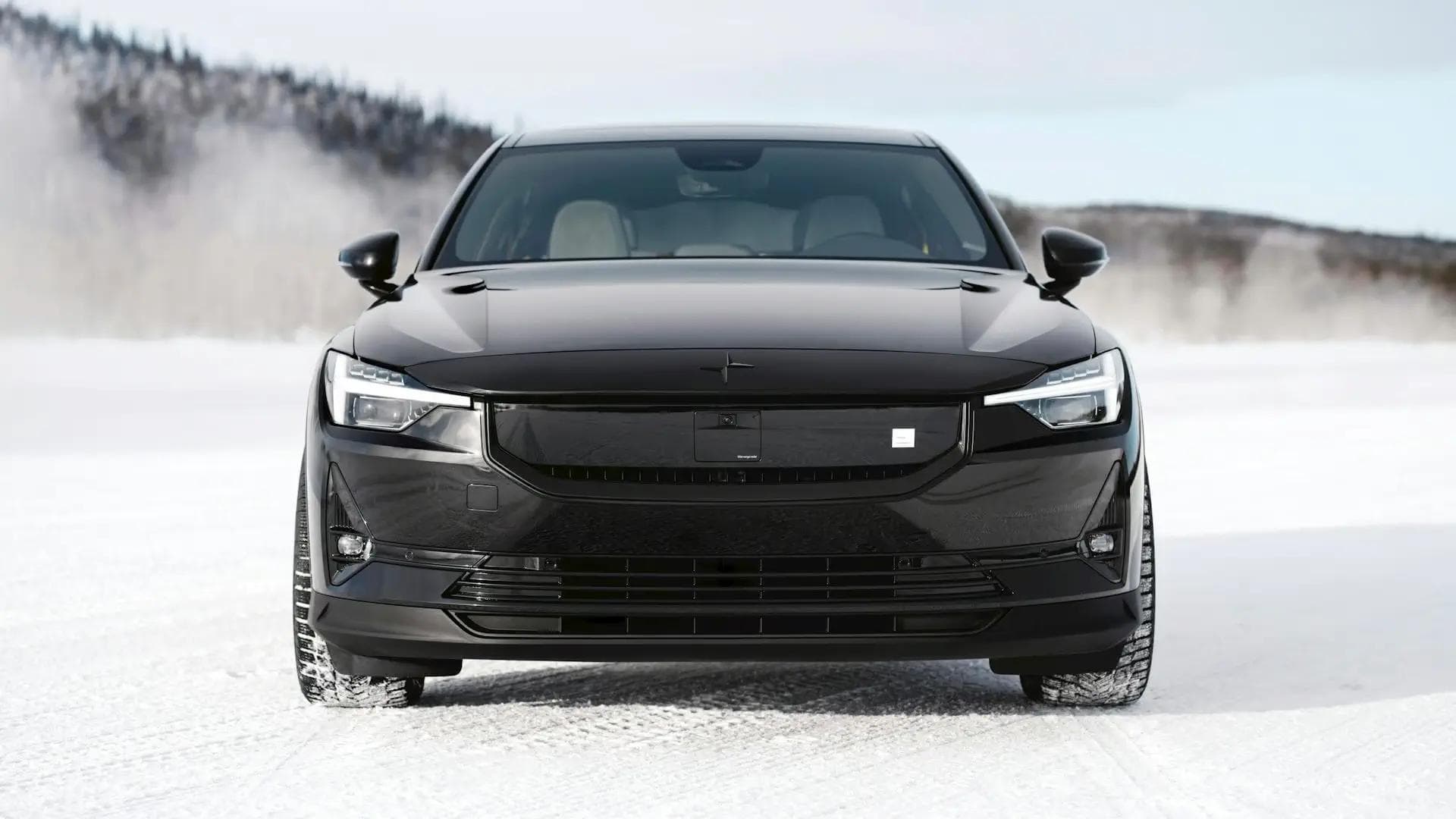 Polestar 2 driving in the snow Polestar 2 driving in the snow