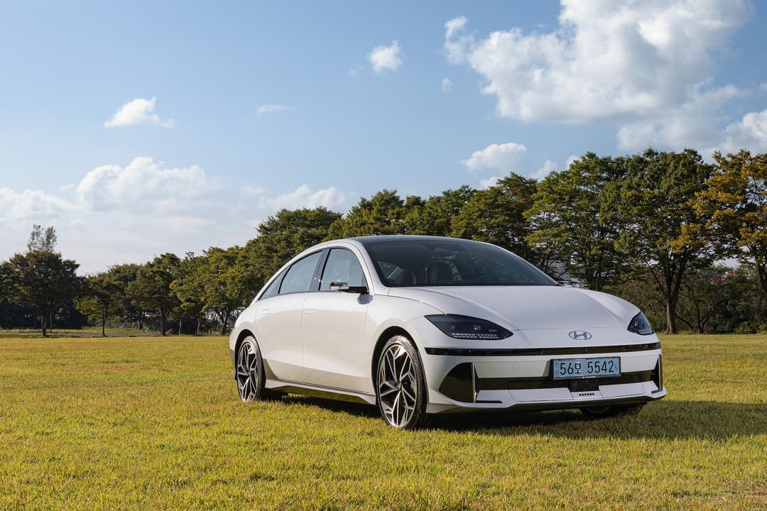 Hyundai Ioniq 6 and Kia EV6