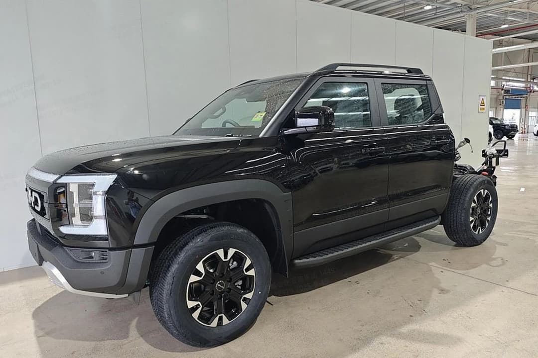 BYD Shark 6 cab chassis BYD Shark 6 cab chassis