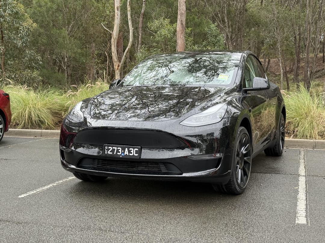 Tesla Model Y Tesla Model Y