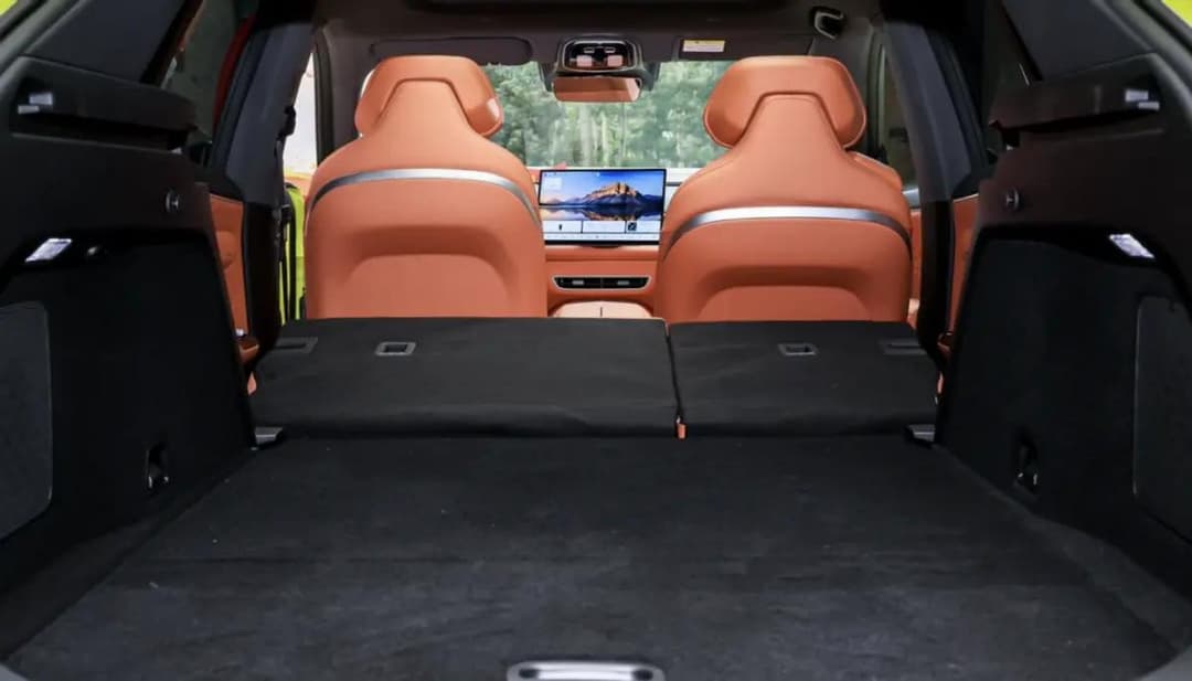 Deepal S07 boot Deepal S07 boot