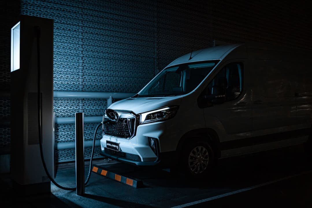 LDV eDeliver 9 charging from DC charger at night LDV eDeliver 9 charging from DC charger at night