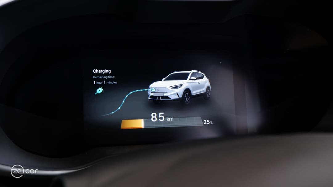 MG ZS EV charging port and screen