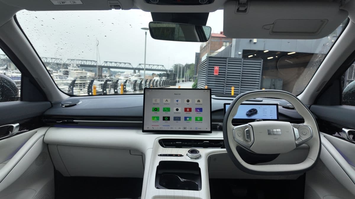 Geely EX5 Extended Range Inspire interior infotainment screen Geely EX5 Extended Range Inspire interior infotainment screen