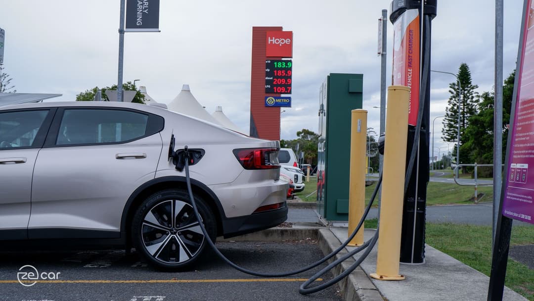Polestar 2 charging at Chargefox QESH station