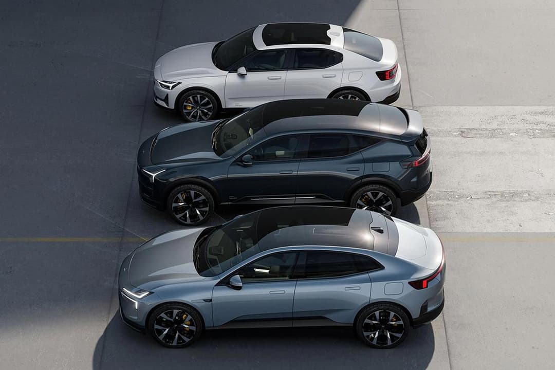 3 Polestars standing in a row 3 Polestars standing in a row