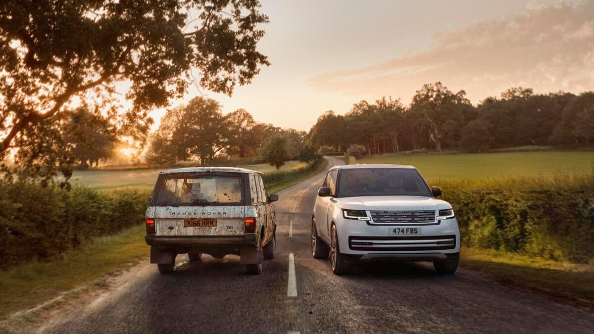 Range Rover Electric parked alongside a classic Range Rover Range Rover Electric parked alongside a classic Range Rover