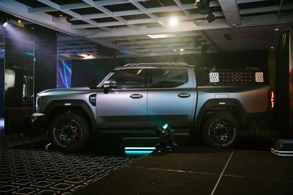Chery KP31 ute side view Chery KP31 ute side view