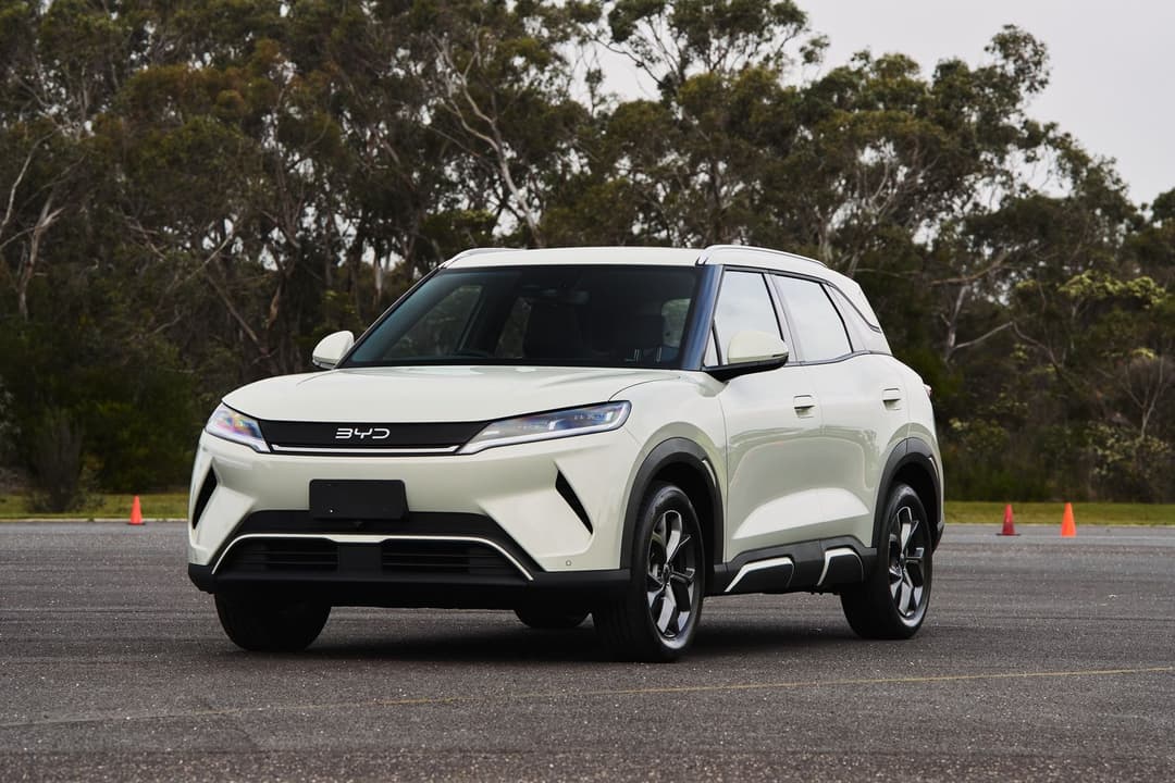 BYD electric SUV front-side view BYD electric SUV front-side view