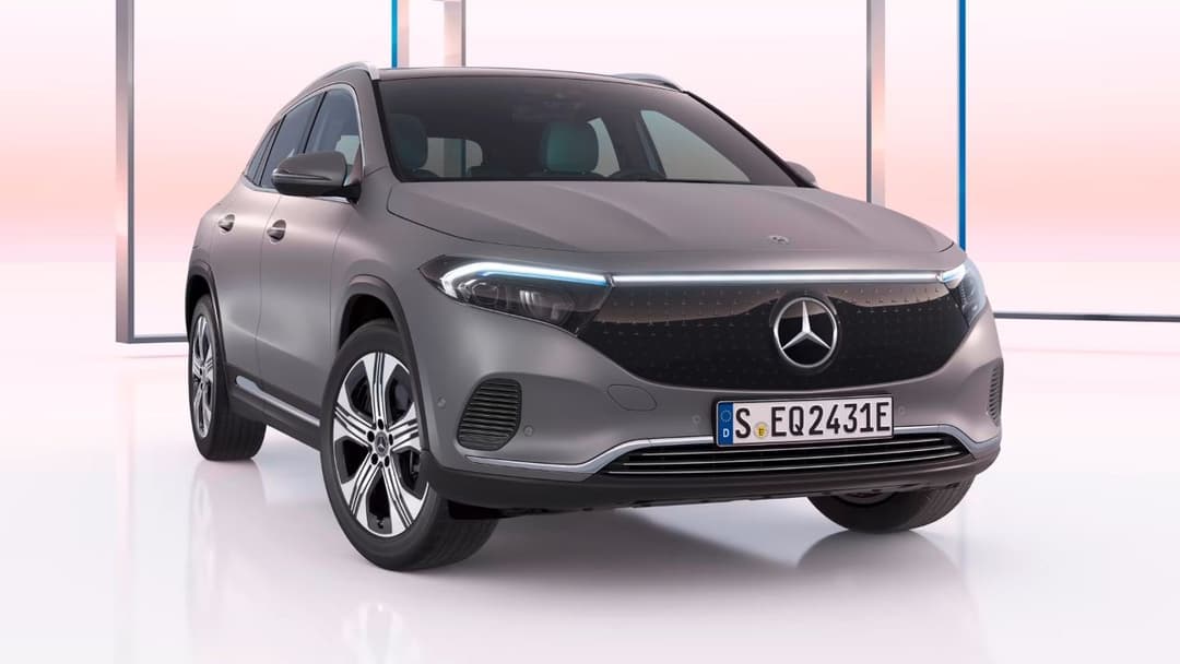 Grey 2024 Mercedes-Benz EQA front view Grey 2024 Mercedes-Benz EQA front view