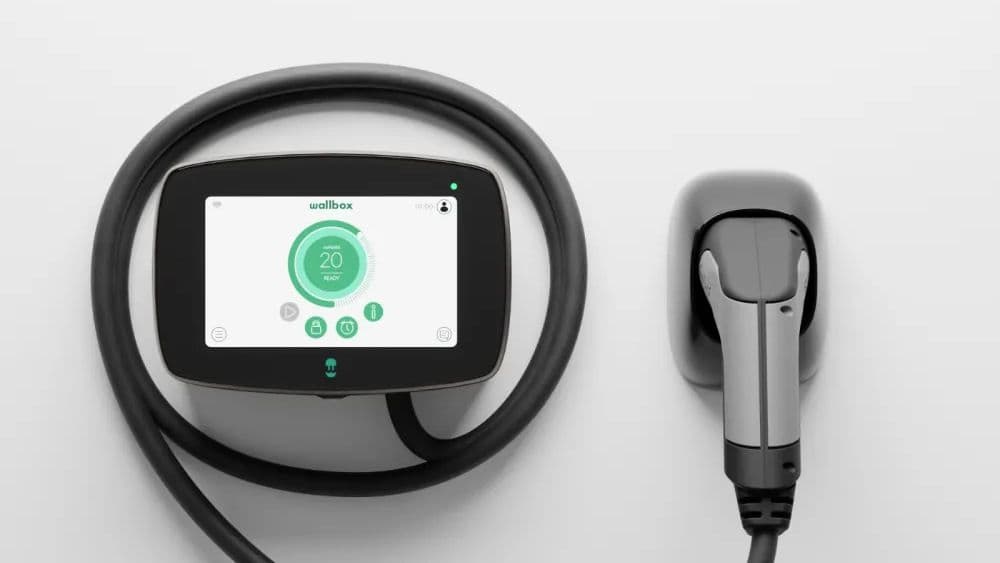 Wallbox Commander 2s EV charger Wallbox Commander 2s EV charger