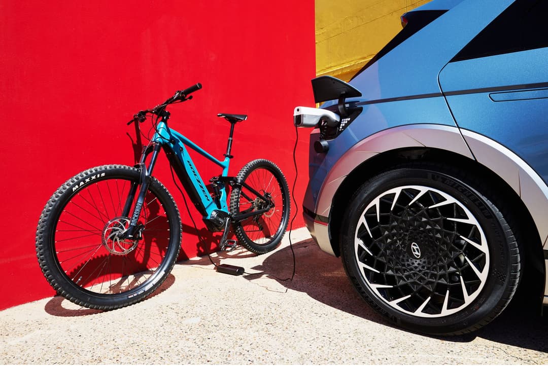 Hyundai Ioniq 5 HVAC controls and V2L charging bike