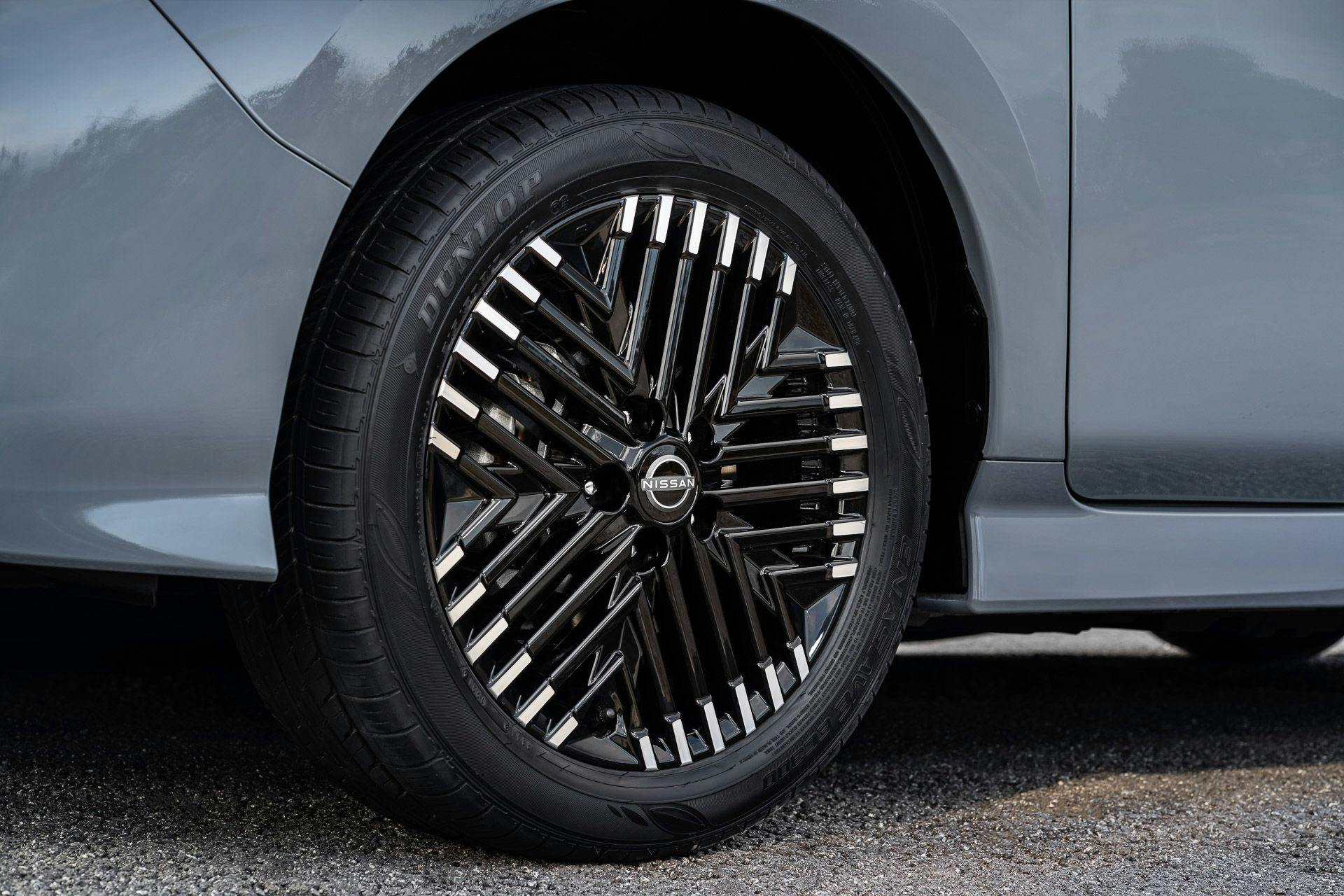 2023 Nissan Leaf alloy wheels