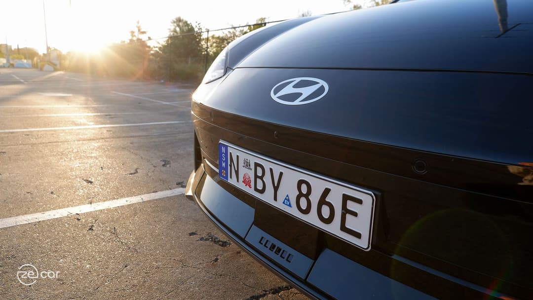 Hyundai Ioniq 6 front and wheels