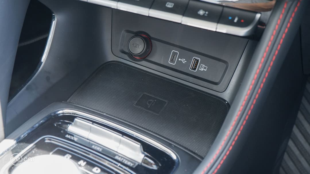 MG ZS EV instrument cluster and wireless charging pad
