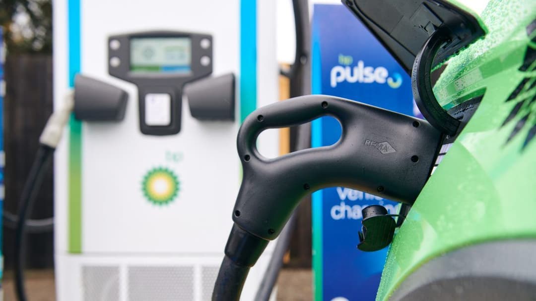BP Pulse charging plug