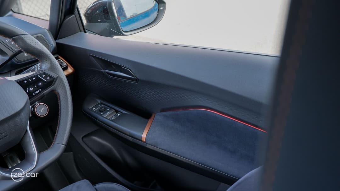 Cupra Born interior