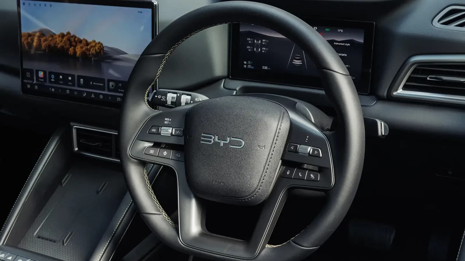 BYD Atto 2 DM-i steering wheel and dashboard BYD Atto 2 DM-i steering wheel and dashboard