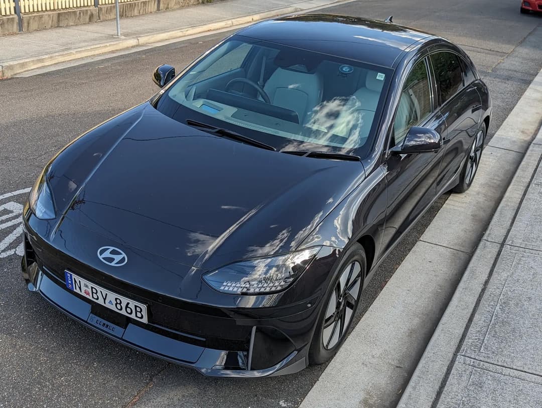 Hyundai Ioniq 6 Hyundai Ioniq 6