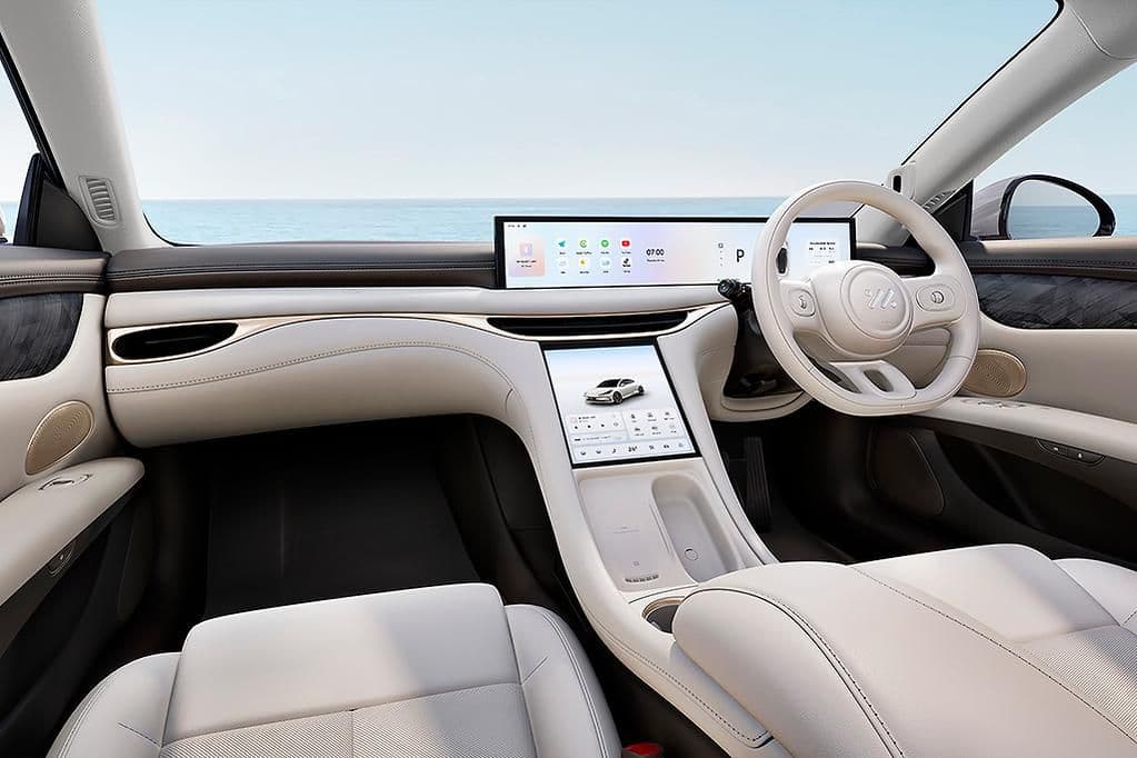 MG Motor IM5-6 interior MG Motor IM5-6 interior